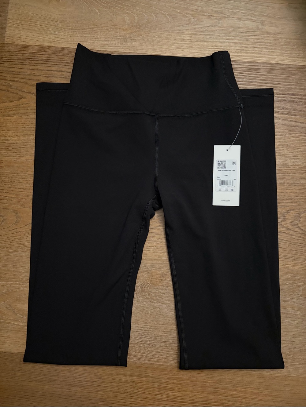 Vuori AllTheFeels Slim Flare NWT black size S